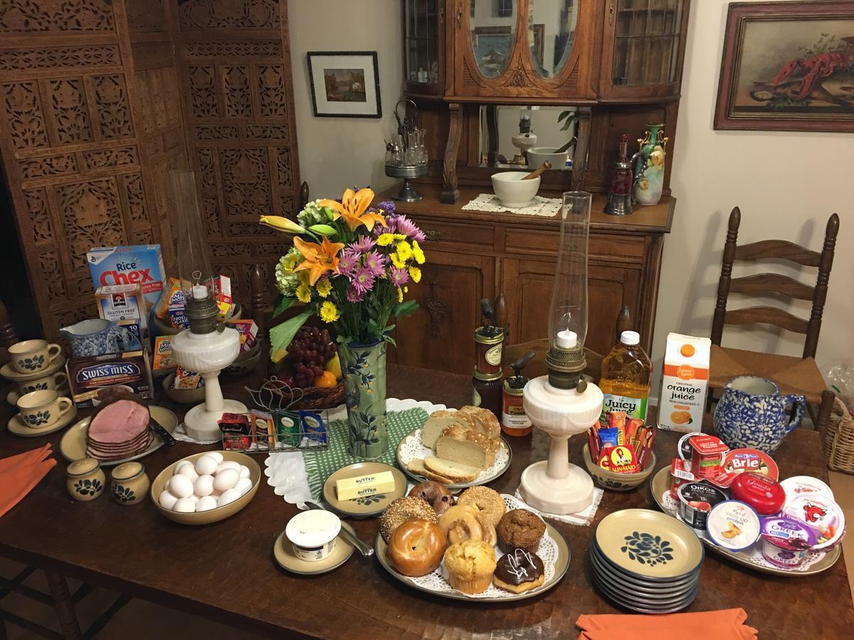 The Ashe Farm Bed & Breakfast Marshall Bagian luar foto