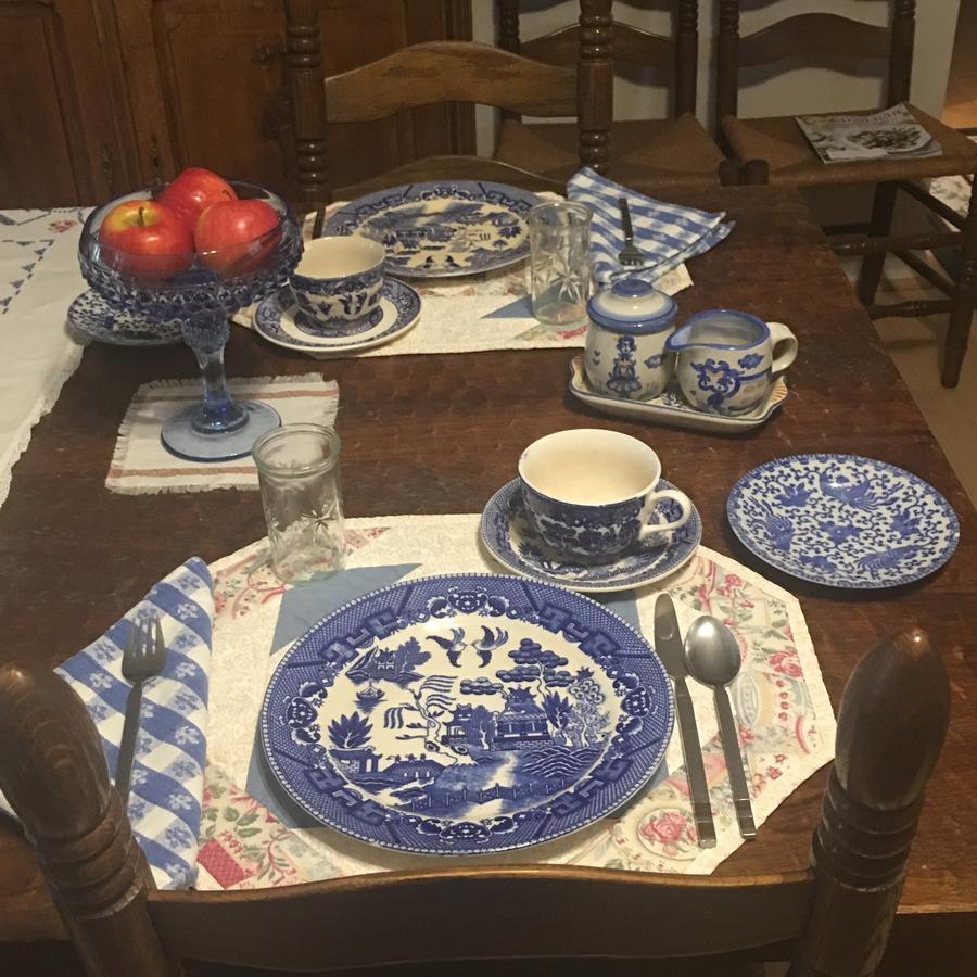 The Ashe Farm Bed & Breakfast Marshall Bagian luar foto